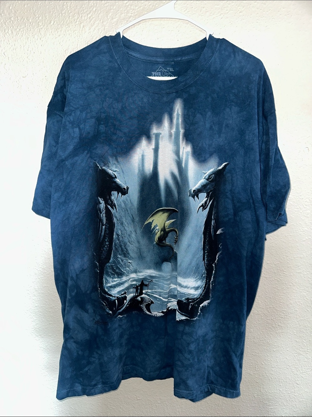 The Mountain Blue Tie Dye Vintage 2002 Dragon Fantasy Wizard Castle size XL